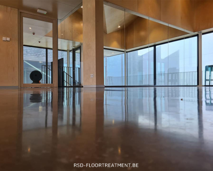 Duurzame reiniging en behandeling van betonvloeren voor bedrijven_RSD Floortreatment