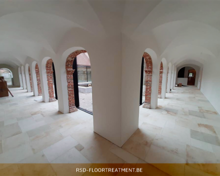 RSD Floortreatment bezorgt uw natuursteenvloer de behandeling en uitstraling die het verdient